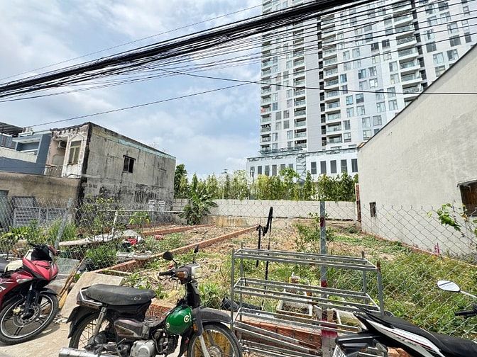 Bán đất đường số 6, Hiệp Bình Phước, Thủ Đức – 75m2- sổ riêng