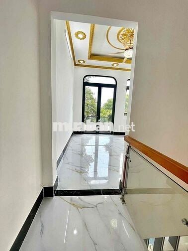 Nhà Mới Xây 1 Lầu 4 x 24m  . Đường Xe Hơi 7 Chỗ - 4 Phòng Sổ Hoàn Công
