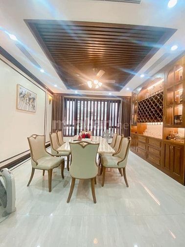 Bán nhà  gần trường THPT Việt Nam - Ba Lan - 45m2 x 5 tầng Thang máy
