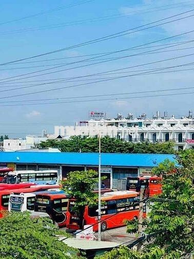 Cho Thuê Phòng Ngay Chân Cầu Ngã Tư Ga DT 30m2 Có Bếp Wc