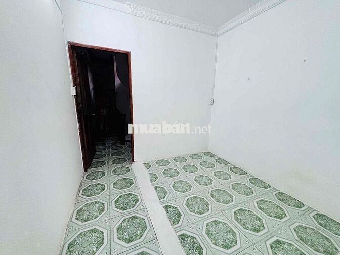 Nguyên căn 4pn cho thuê - 1tr2l - hẻm Bạch Đằng - p2 - Bình Thạnh