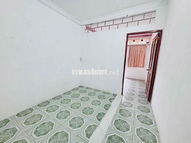 Nguyên căn 4pn cho thuê - 1tr2l - hẻm Bạch Đằng - p2 - Bình Thạnh