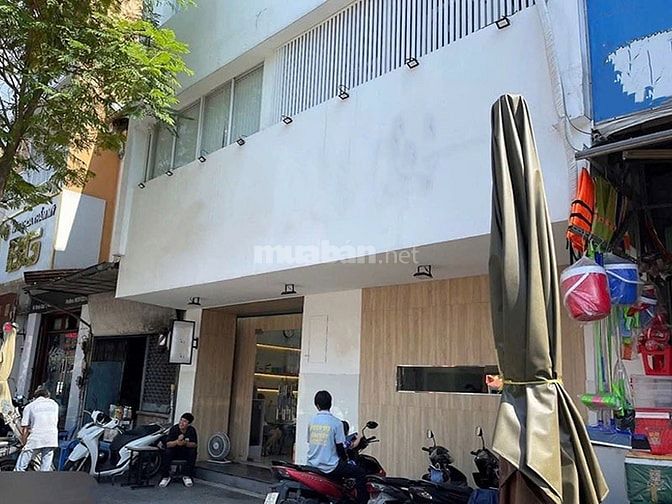 Bán nhà mặt tiền Yersin Quận 1, 8,5x17m, 4 tầng, HĐT 150tr/tháng