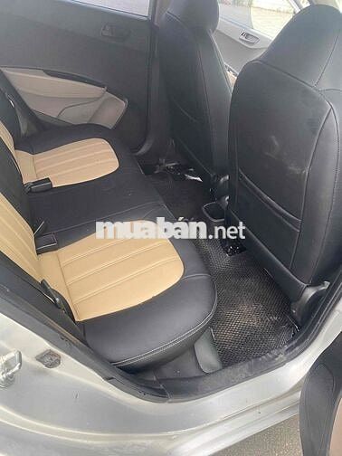 Hyundai Grand i10 Bạc số sàn
