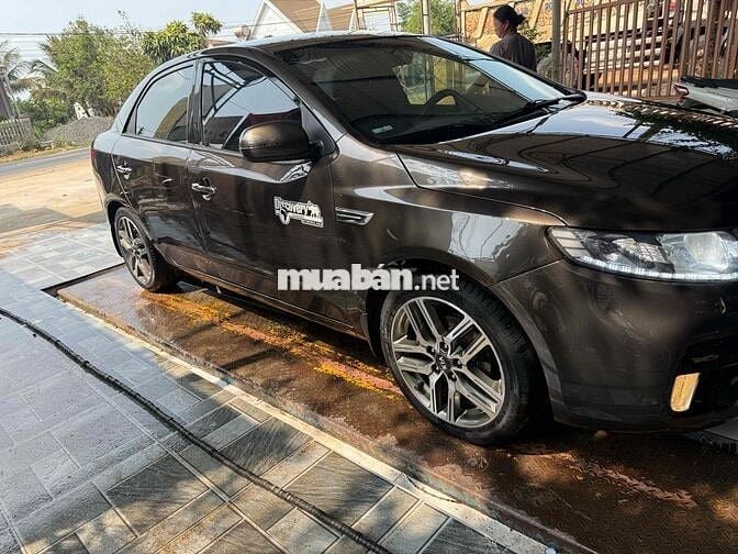 Kia Forte 2013 màu Nâu