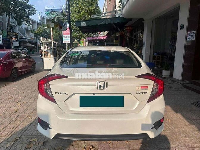 Honda Civic 1.8G Trắng, nhập Thái