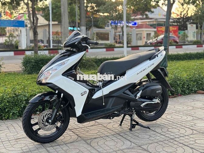 Honda Air Blade 2014 Trắng Đen Sporty Chính Chủ ✅💥