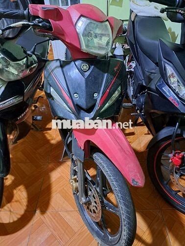 Yamaha Sirius Đỏ, Đen, Trắng