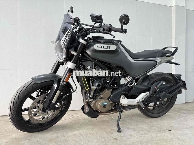 Husqvarna Svartpilen 401