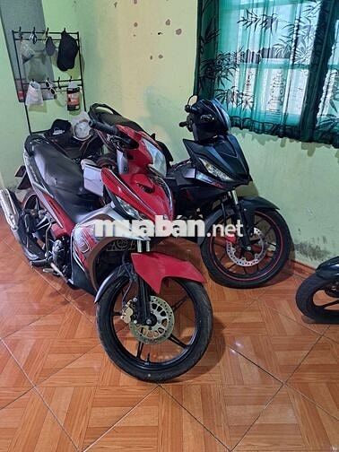 Yamaha Sirius Đỏ, Đen, Trắng