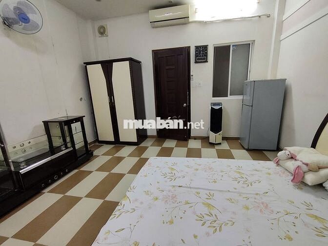 Phòng đủ tiện nghi, 20m2 - Hẻm 1168 Trường Sa, phường Phú Nhuận, HCM