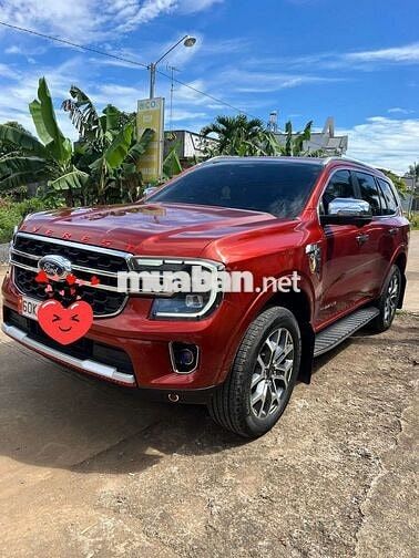 Ford Everest Titanium 2022 Đỏ
