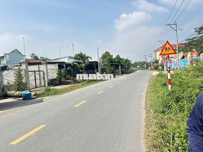 Còn 1 lô *** 336m2 ngay trung tâm Trảng Bàng chỉ 900TR CÓ TL,SHR