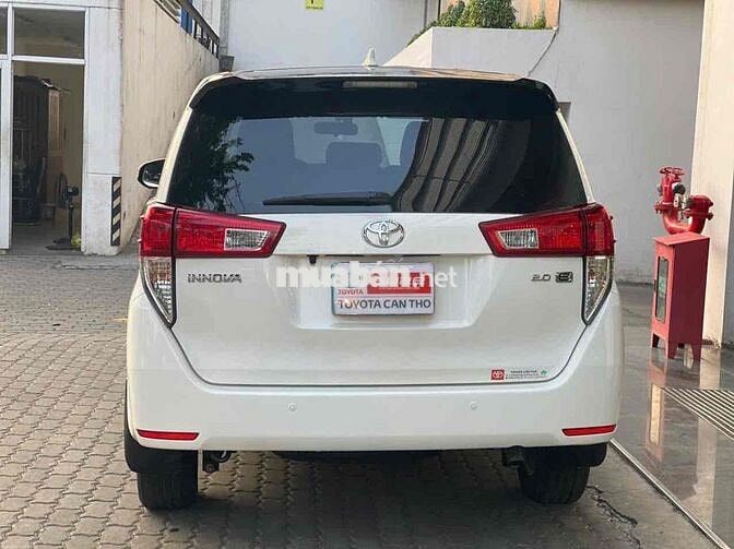 Toyota Innova 2.0E Trắng 2020 siêu đẹp