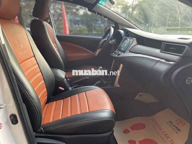 Toyota Innova 2.0E Trắng 2020 siêu đẹp