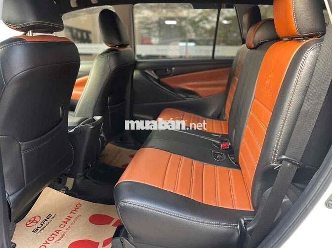 Toyota Innova 2.0E Trắng 2020 siêu đẹp