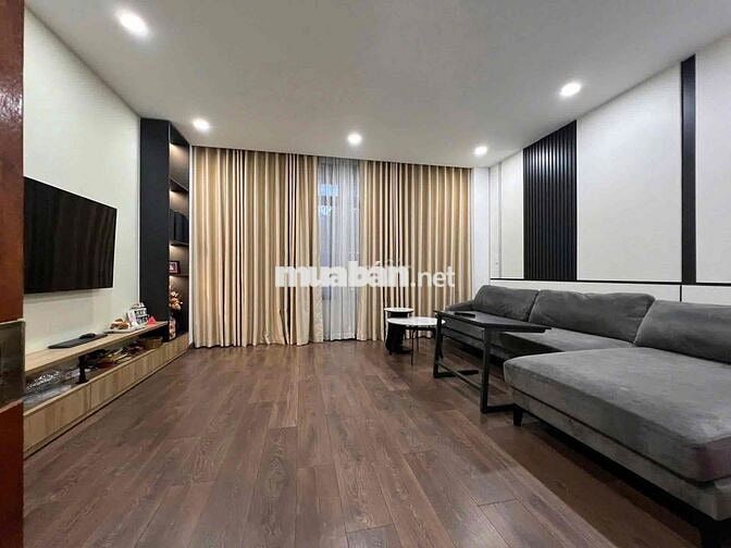 Cho thuê nhà Full nội thất MT đường Tên Lửa DT 5 x 20m, 4 tấm, giá 55