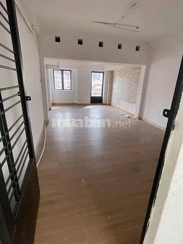 36 TRIỆU/THÁNG MẶT TIỀN ĐƯỜNG HOA HỒNG- HOA LAN 6PN, NHÀ MỚI