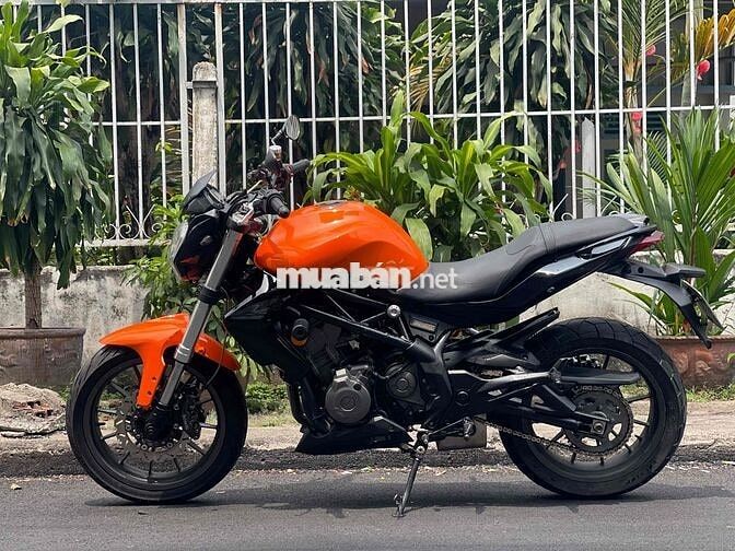 Benelli 302 2017 màu Cam