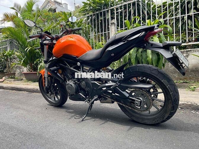 Benelli 302 2017 màu Cam