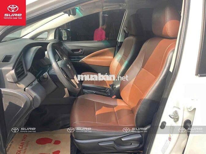 Toyota Innova 2020 2.0E Trắng