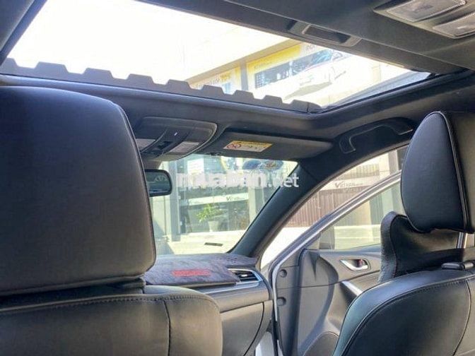 Mazda 6 2.5 Premium 2017 Trắng 85.000 km