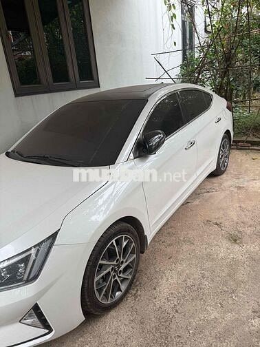 Hyundai Elantra 2021 2.0 80000 km Trắng