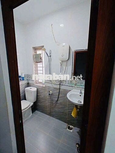 Nhà 1 Trệt 1 Lầu 3PN 5x20m Hẻm Xe Hơi Huỳnh Tấn Phát Q.7