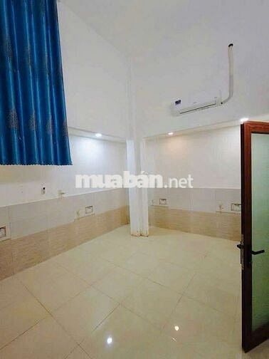 Nhà 1 Trệt 1 Lầu 3PN 5x20m Hẻm Xe Hơi Huỳnh Tấn Phát Q.7
