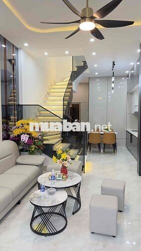 Nguyễn Công Hoan, Đà Nẵng – Nhà 2 tầng full nội thất kiệt ô tô 5M