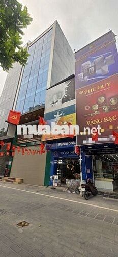 Tôi cần bán nhà 3tầng mặt phố Khuất Duy Tiến.