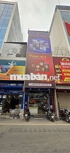 Tôi cần bán nhà 3tầng mặt phố Khuất Duy Tiến.