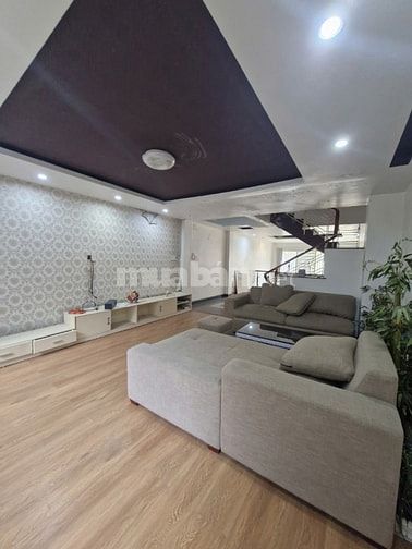 Nhà hẻm xe hơi thông ĐƯỜNG SỐ 28 - P.6 - dt 4.6m x 17,5m, Lửng + 3 tấm