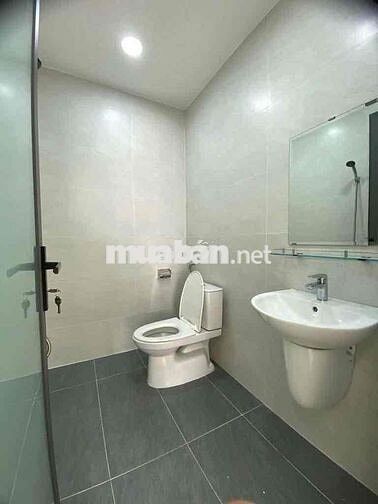 CHO THUÊ NHÀ MẶT TIỀN ĐƯỜNG 16A HOA LAN PHƯỜNG 7 PHÚ NHUẬN