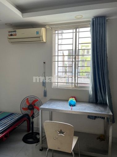 Chính chủ Bán nhà 4x18m 3 tầng 217/5 Tôn Thất Thuyết P3 Q4