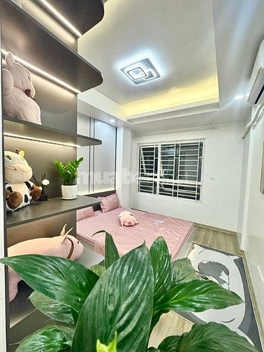 Bán CH tập thể Quỳnh Mai, Phố 8/3 ,Hai Bà Trưng 60m 2 ngủ giá 3,3 tỷ