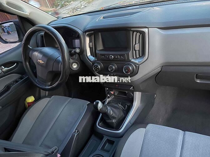 Chevrolet Colorado 2018 Xám