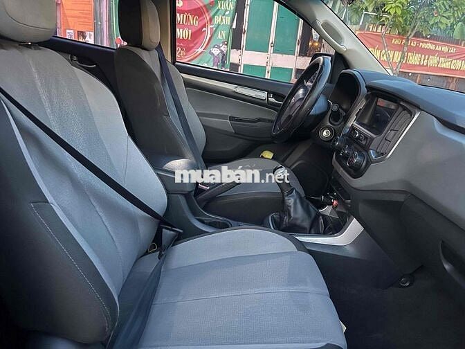 Chevrolet Colorado 2018 Xám