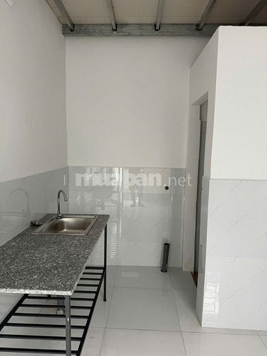 Bán Dãy Nhà Trọ gần Nguyễn Ảnh Thủ-Rộng 7m