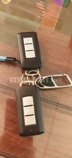 Bán rẻ MITSUBISHI XPANDER AT PREMIUM 2023 Zin độ Full Options tuyệtđẹp