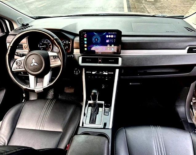 Bán rẻ MITSUBISHI XPANDER AT PREMIUM 2023 Zin độ Full Options tuyệtđẹp