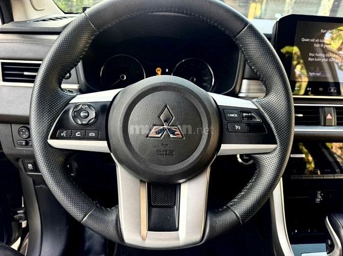 Bán rẻ MITSUBISHI XPANDER AT PREMIUM 2023 Zin độ Full Options tuyệtđẹp