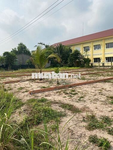 Đón sóng cao tốc-Trảng Bàng-đường Đặng Văn Trước-DT213m2-giá 795tr-SHR