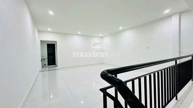 Bán nhà mê lửng 3phomg Nguyễn Công hoan cẩm Lệ Đà Nẵng 