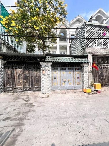 Cần Nhà Đang Ở. Thạnh Xuân 22. DT: 4 x 22m2. Giá: 7 tỷ