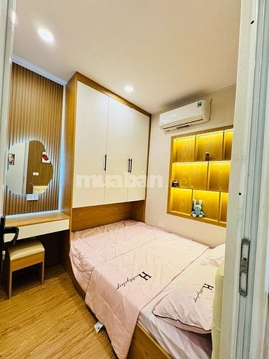 Bán CH tập thể Quỳnh Mai, Phố 8/3 ,Hai Bà Trưng 60m 2 ngủ giá 3,3 tỷ