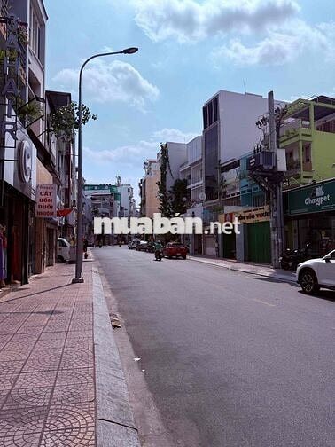 Nhà Huỳnh Văn Bánh – ngang 5.5m – sát MT – 2 tầng – ở/kinh doanh