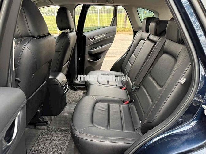 Mazda CX5 2023 2.0 Luxury 30000 km Xanh
