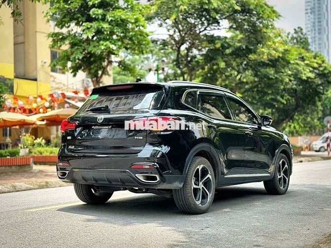 MG HS 2024 1.5T Luxury Sport Đen 1 vạn km