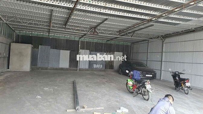Cho thuê kho 15tr/th DT:12x17 ( có 3fa sản xuất)  Phù hợp sx ngành ngh